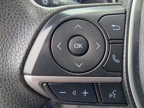 Used 2023 Toyota Camry LE FWD image 13