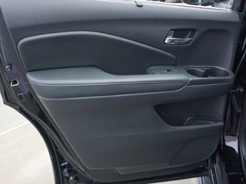 Used 2019 Honda Pilot Elite image 36