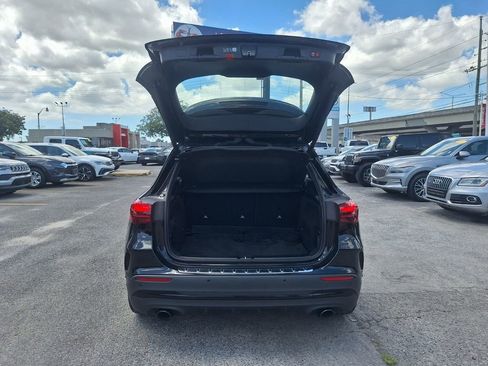 Used 2025 Mercedes-Benz GLA 35 AMG 4MATIC image 28