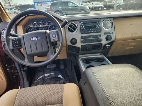 Used 2011 Ford F250 XLT w/ XLT Premium Pkg image 11