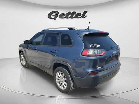 Used 2021 Jeep Cherokee Latitude w/ Mopar Interior Package FWD image 5