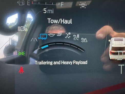 Used 2027 Ford Expedition Tremor w/ Driver's Package AWD/4WD image 44