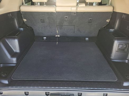 Used 2016 Toyota 4Runner Limited image 26