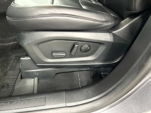 Certified 2024 Ford Explorer XLT w/ Equipment Group 202A AWD/4WD image 12