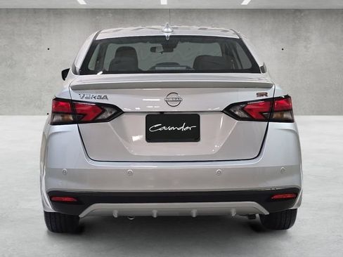 New 2025 Nissan Versa SR image 15