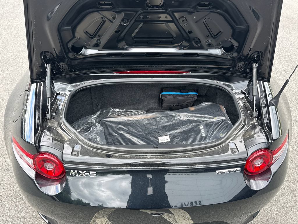 New 2026 MAZDA MX-5 Miata Sport w/ Appearance Package RWD image 13
