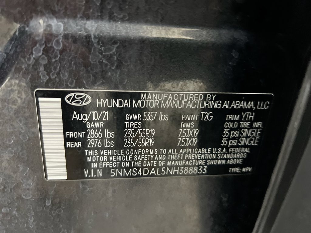 Used 2022 Hyundai Santa Fe Limited AWD/4WD image 29