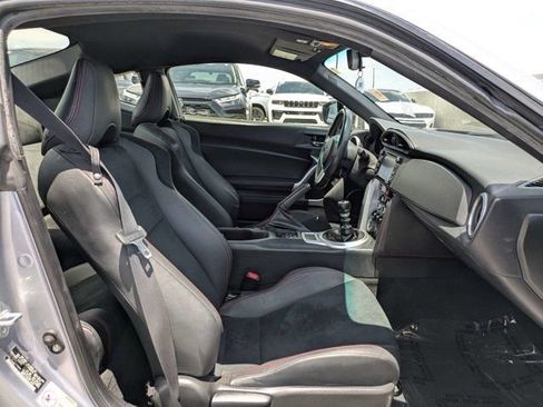 Used 2016 Subaru BRZ Limited w/ Popular Package #6A RWD image 12
