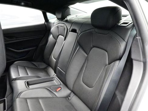 Used 2022 Porsche Taycan GTS image 14