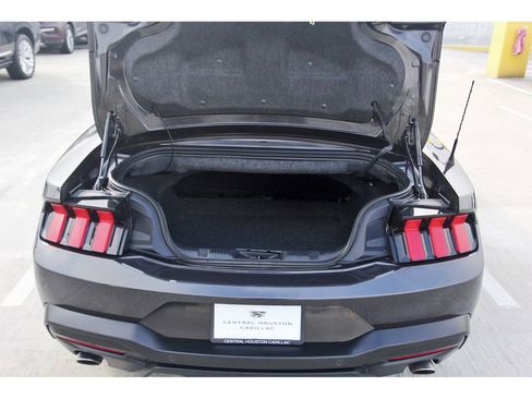 Used 2024 Ford Mustang Premium image 29