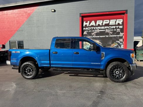 Used 2022 Ford F250 XLT w/ XLT Value Package image 3