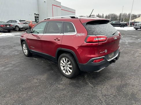 Used 2015 Jeep Cherokee Limited w/ Luxury Group image 3