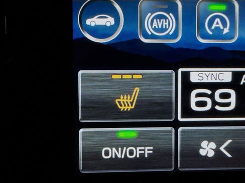 Used 2025 Subaru Forester Sport image 18