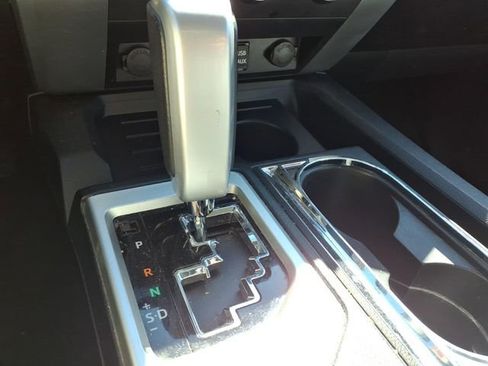 Used 2015 Toyota Tundra SR5 w/ SR5 Upgrade Package image 25