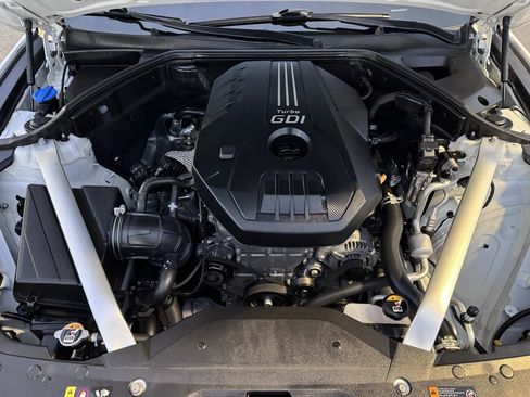 Used 2023 Genesis G70 2.0T w/ Sport Prestige Package image 31