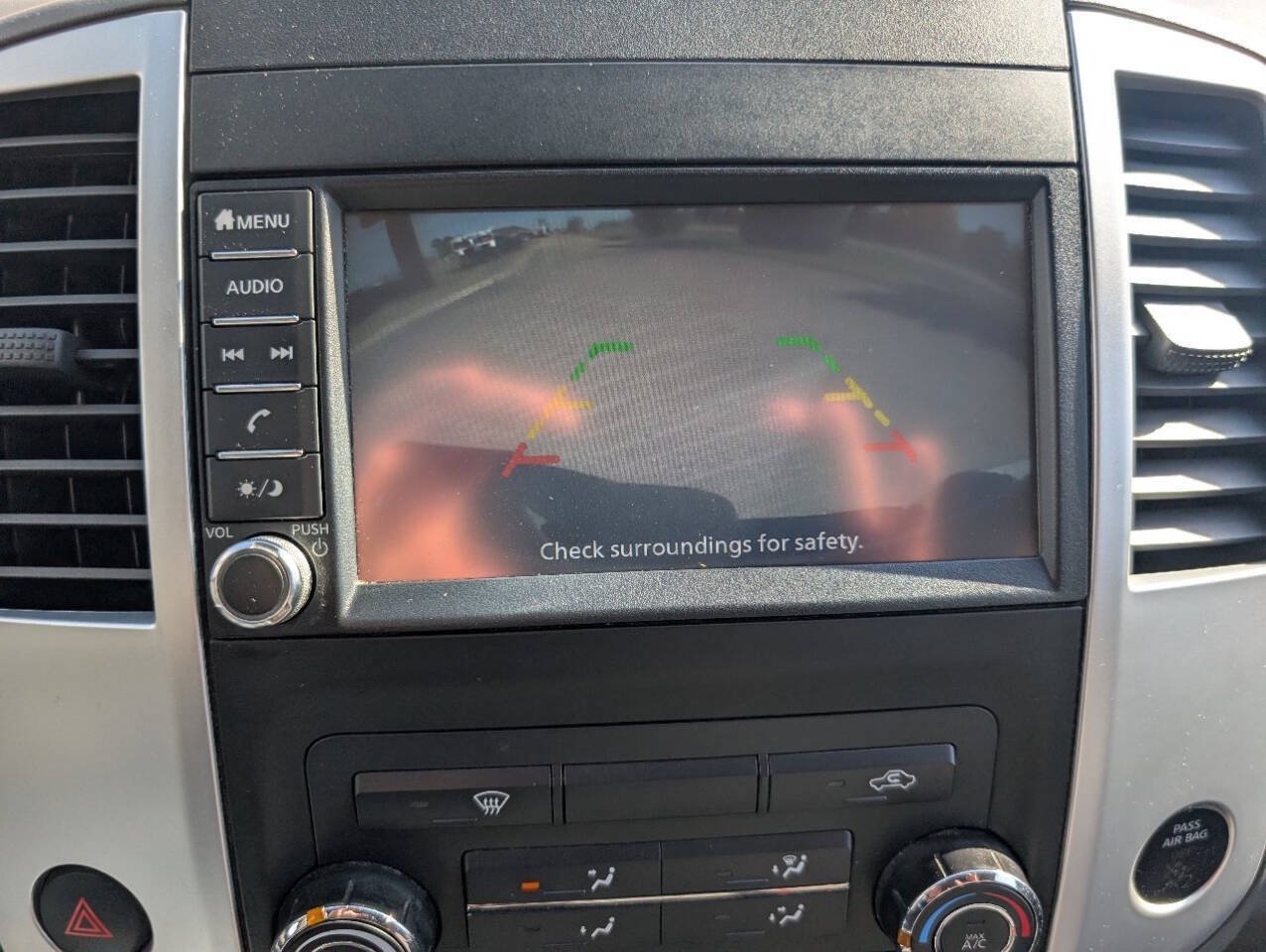 Used 2019 Nissan Frontier SV AWD/4WD image 16