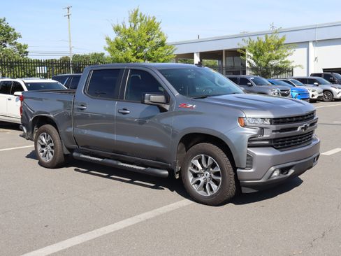 Used 2021 Chevrolet Silverado 1500 RST w/ Z71 Off-Road Package AWD/4WD image 13