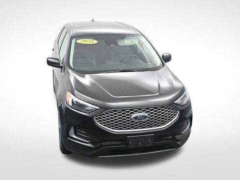Used 2023 Ford Edge SEL image 25