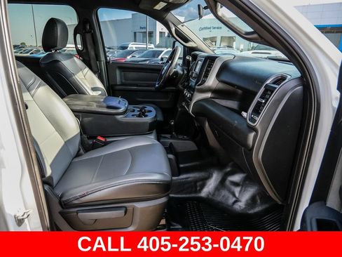 Used 2024 RAM 3500 Tradesman w/ Chrome Appearance Group AWD/4WD image 13