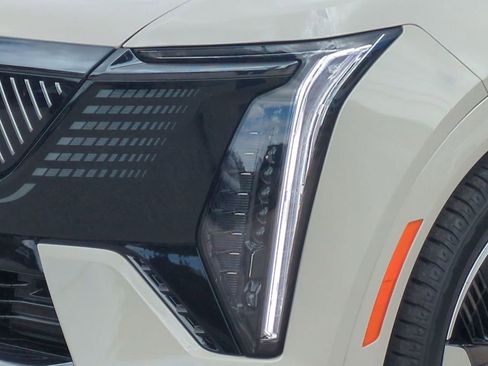 New 2026 Cadillac Escalade IQL Sport 2 AWD/4WD image 17