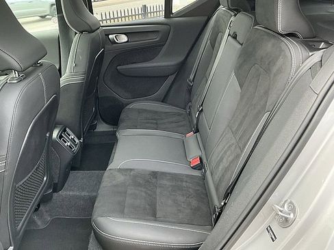 Certified 2025 Volvo XC40 B5 Plus image 14