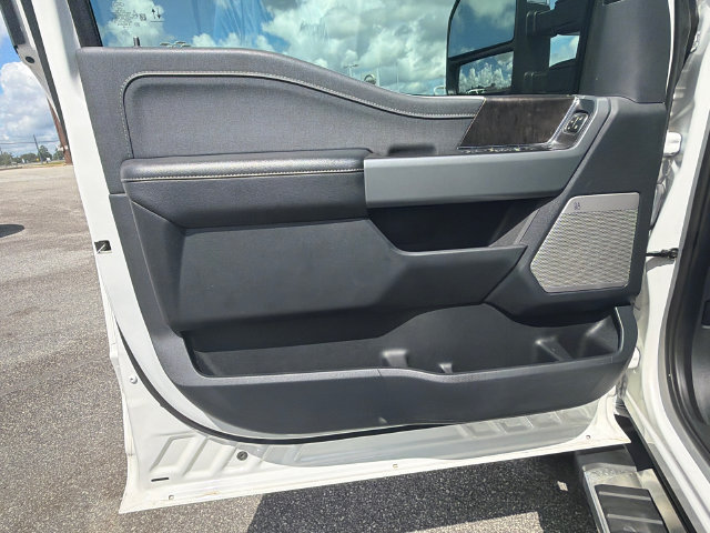 Used 2023 Ford F150 Lariat w/ Equipment Group 502A High AWD/4WD image 10