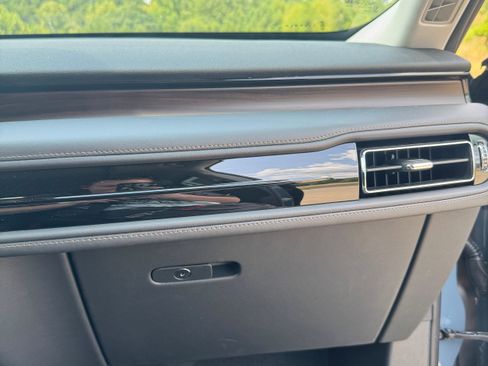 New 2025 Lincoln Aviator Reserve w/ Luxury Package image 37