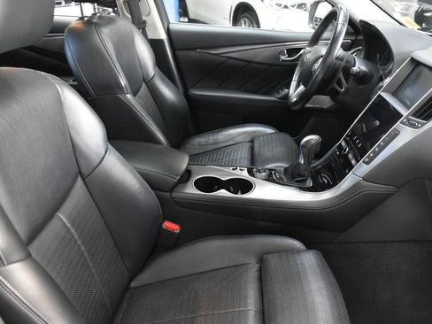 Used 2017 INFINITI Q50 Sport AWD/4WD image 31
