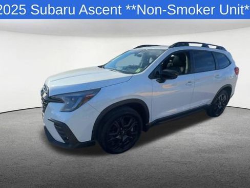 Certified 2025 Subaru Ascent Bronze Edition w/ Onyx Package AWD/4WD image 4