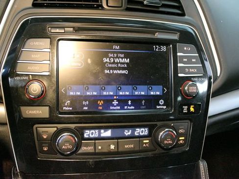 Used 2019 Nissan Maxima SL FWD image 25