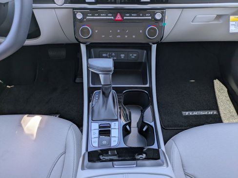 New 2026 Hyundai Tucson SEL FWD image 18