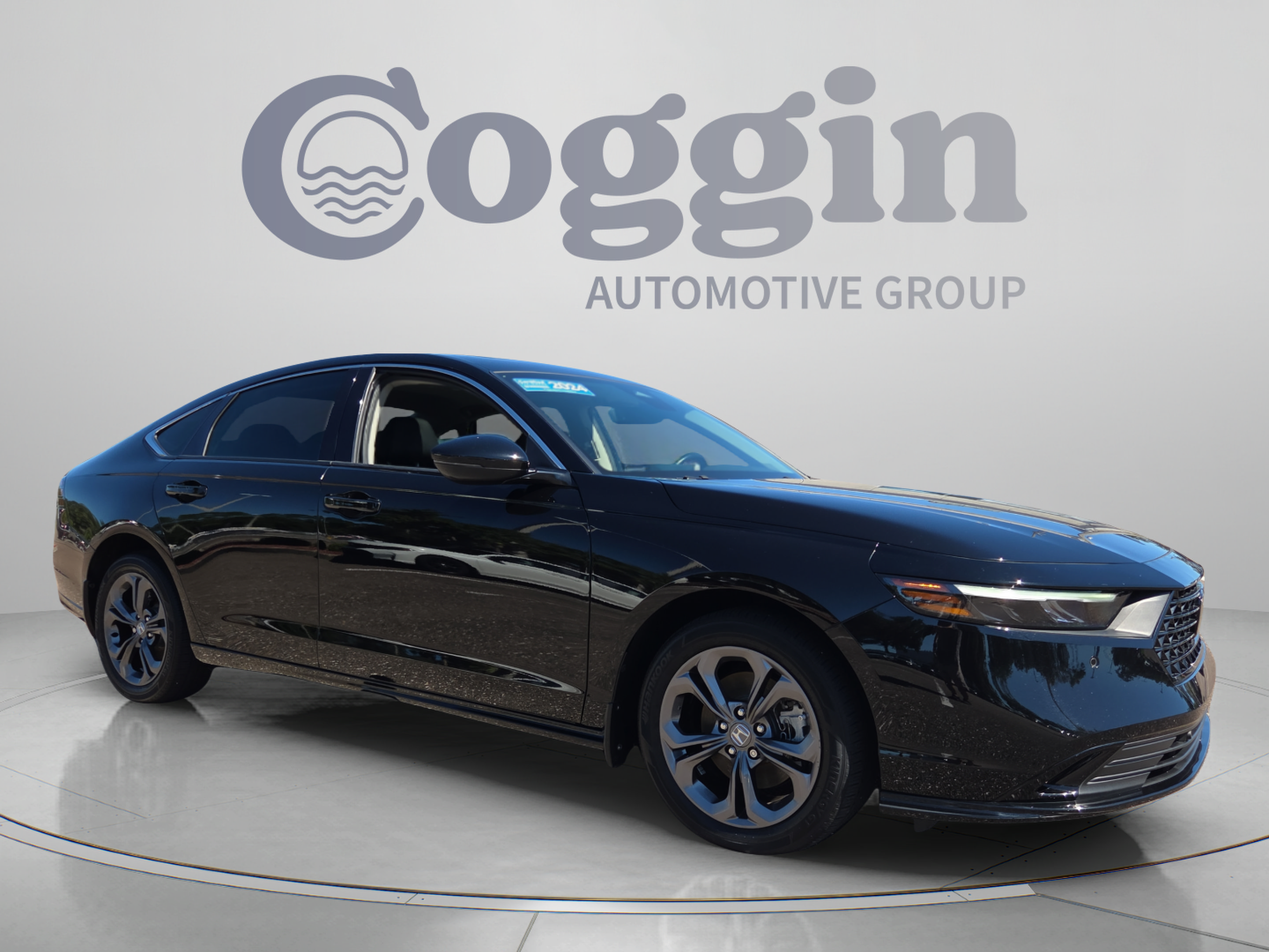 Certified 2024 Honda Accord EX-L image 9