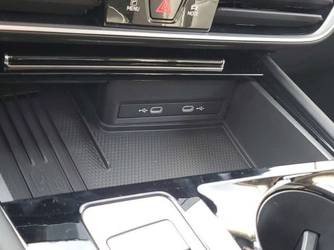 New 2026 Volkswagen Atlas SE image 30