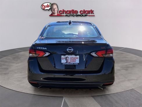 New 2025 Nissan Versa SR w/ Trunk Package image 5