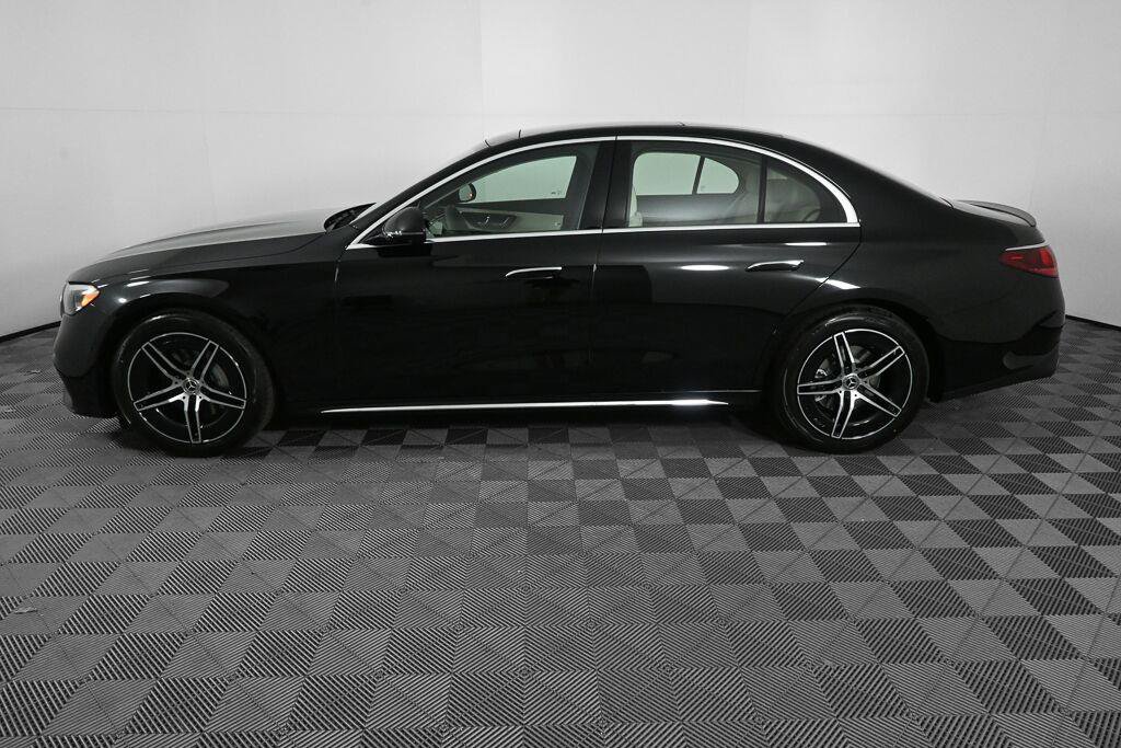 Used 2026 Mercedes-Benz E 350 Sedan image 3