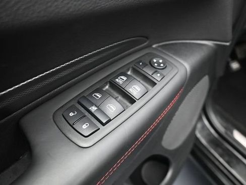Used 2025 Dodge Durango R/T AWD/4WD image 13
