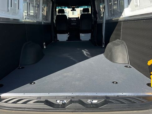 New 2025 Mercedes-Benz Sprinter 2500 image 10