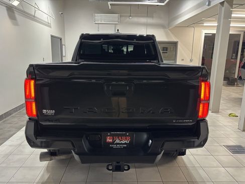 New 2025 Toyota Tacoma TRD Off-Road image 3