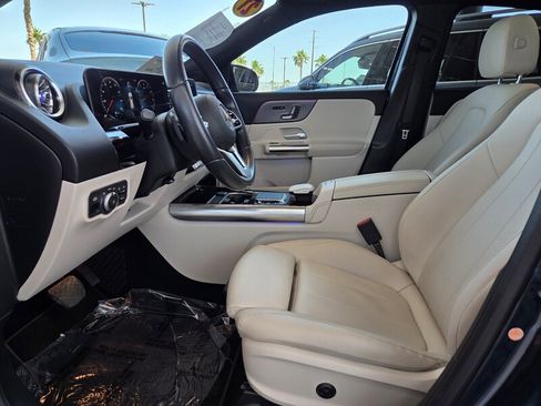 Certified 2021 Mercedes-Benz GLA 250 w/ Premium Package image 13