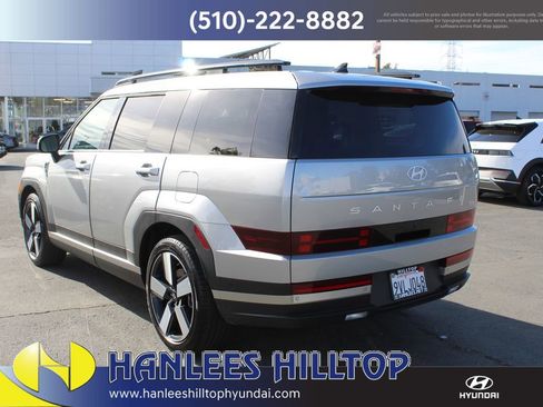 Used 2025 Hyundai Santa Fe Limited image 9