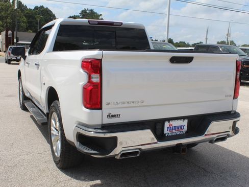 Used 2022 Chevrolet Silverado 1500 LTZ w/ LTZ Convenience Package II AWD/4WD image 12