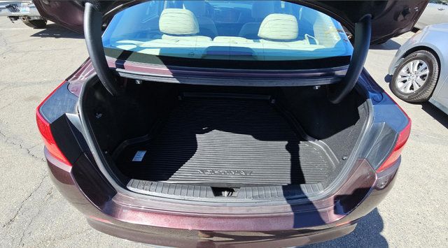 Used 2015 Kia Optima EX FWD image 12