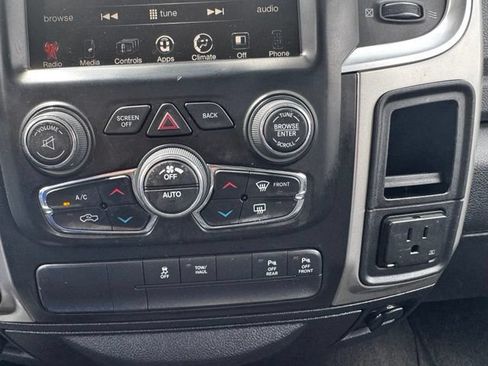 Used 2017 RAM 1500 Big Horn AWD/4WD image 27