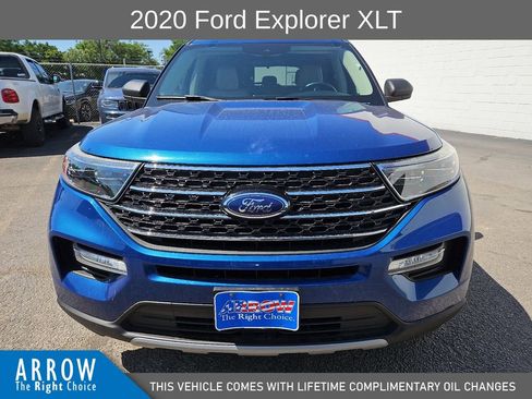 Used 2020 Ford Explorer XLT w/ Equipment Group 202A AWD/4WD image 3