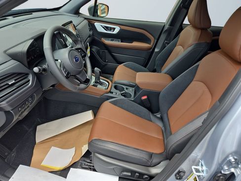 New 2025 Subaru Forester Touring image 9