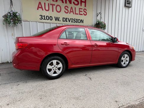 Used 2010 Toyota Corolla LE FWD image 3
