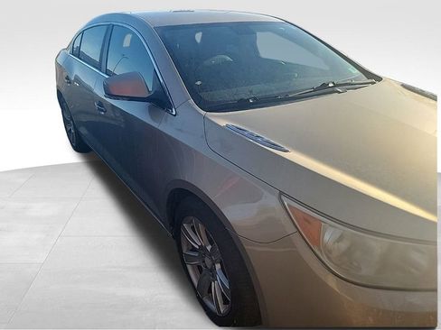 Used 2011 Buick LaCrosse CXL image 4