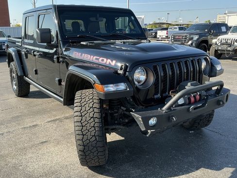 Used 2022 Jeep Gladiator Rubicon w/ Cold Weather Group image 2