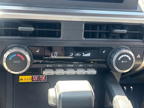 Used 2024 Toyota Tacoma TRD Sport w/ TRD Sport Upgrade Package AWD/4WD image 15