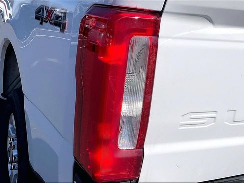 Used 2024 Ford F250 XLT image 24